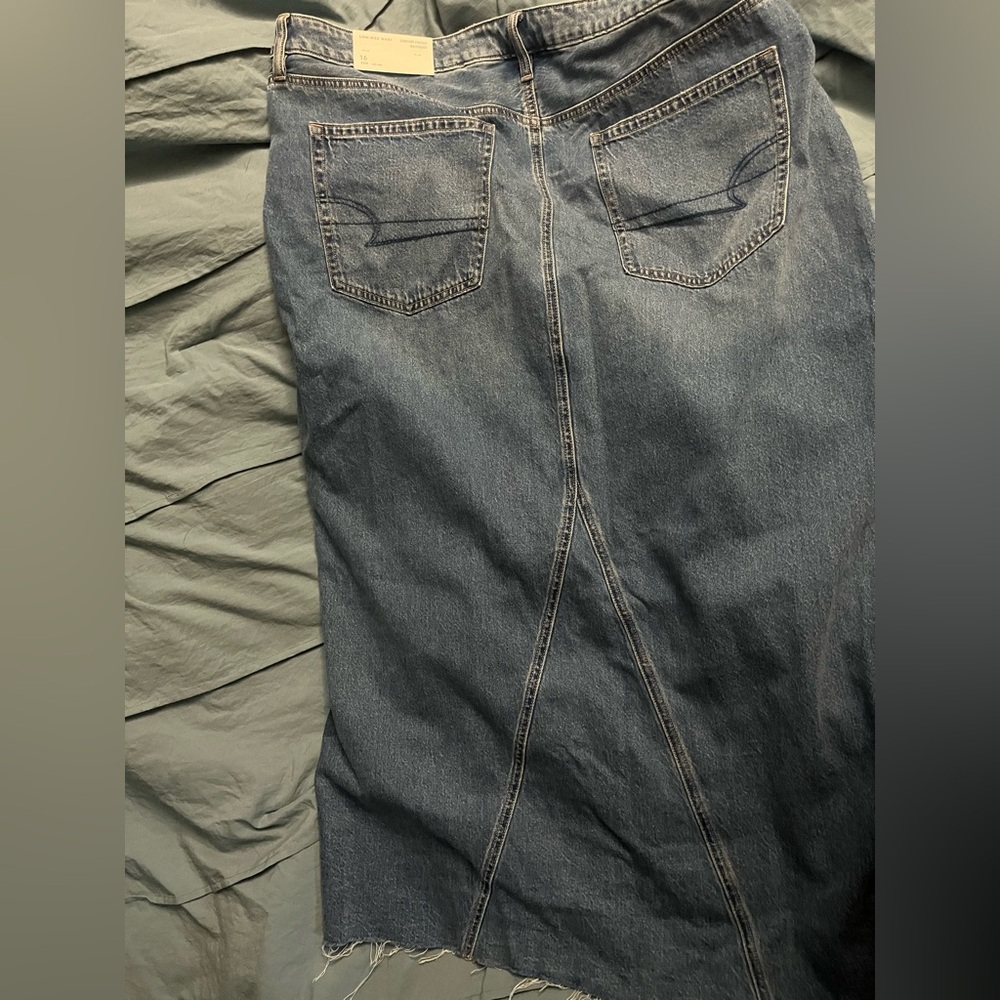 Womens American Eagle medium wash denim maxi skirt